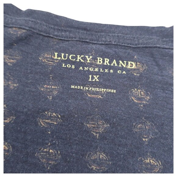 LUCKY BRAND Women's 1X Navy Blue Persian Carpet Rug Boho Lightweight Graphic Tee - Picture 7 of 15